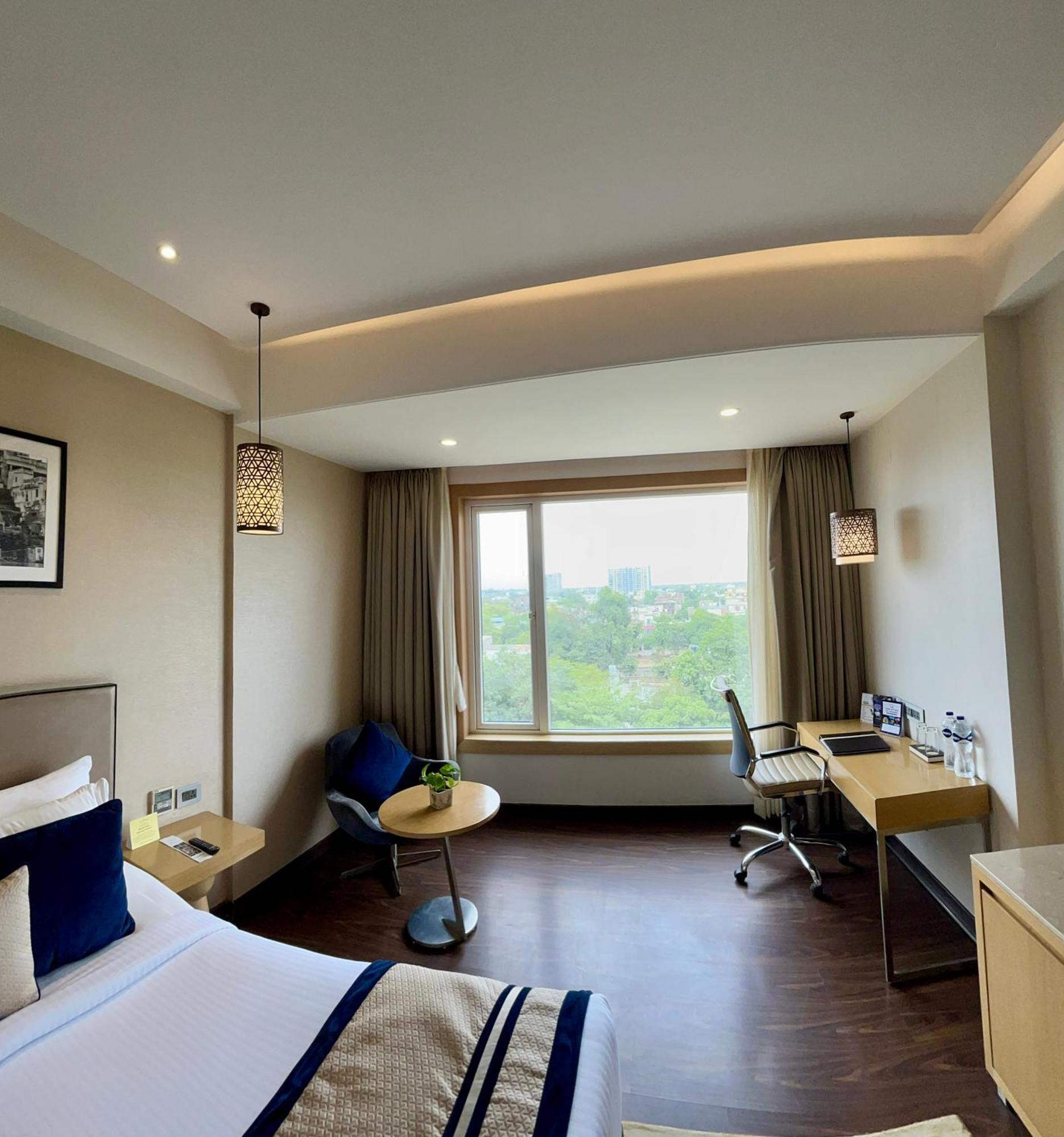 Готель The Fern Residency Sarnath Варанасі Екстер'єр фото